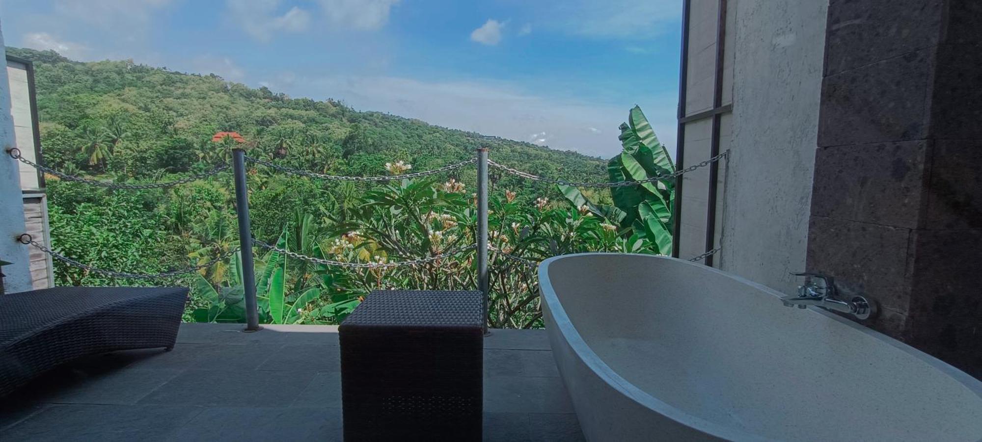 러비나 Abinawa Hill B&B 외부 사진